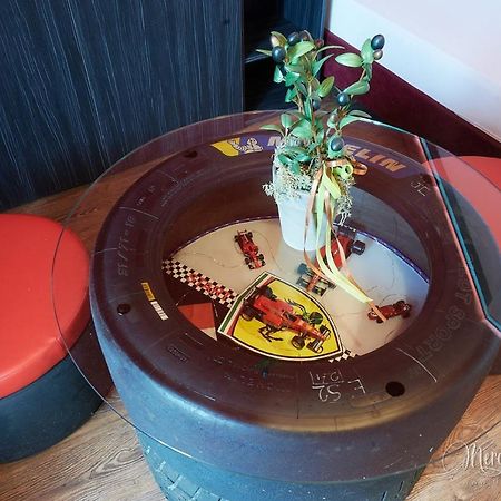 MogyoródKamaras Ring House住宿加早餐旅馆 外观 照片